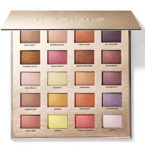 Iconic Sunset to sunrise eyeshadow palette